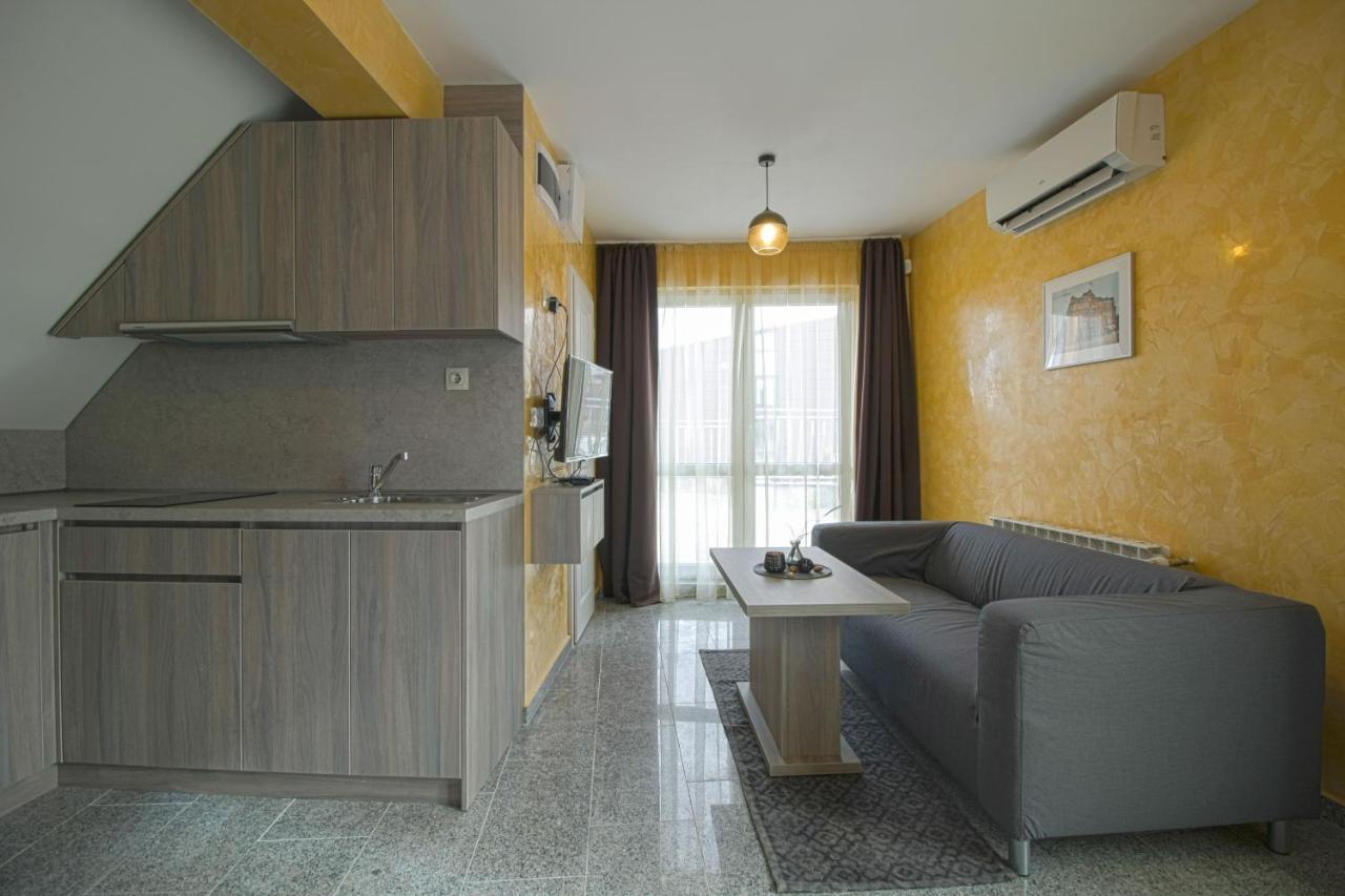 Mini Sofia Apartman Kültér fotó
