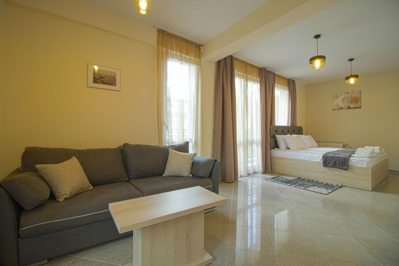Mini Sofia Apartman Kültér fotó